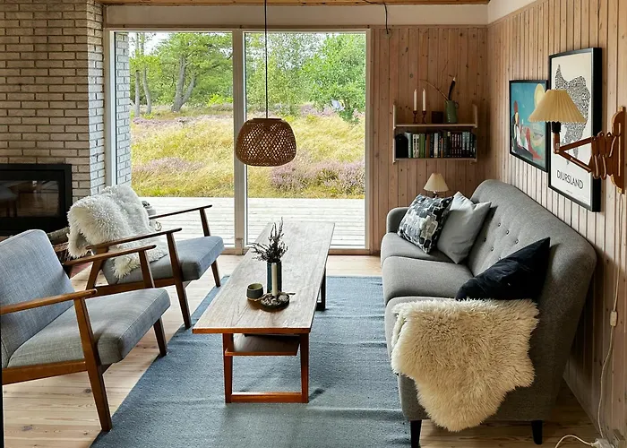 With Large Plot Near Family-friendly Casa vacanze