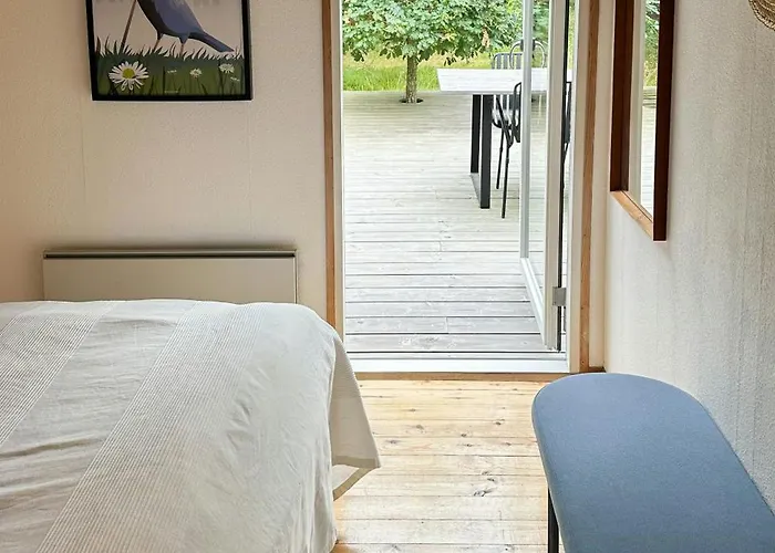 Casa vacanze With Large Plot Near Family-friendly Glesborg