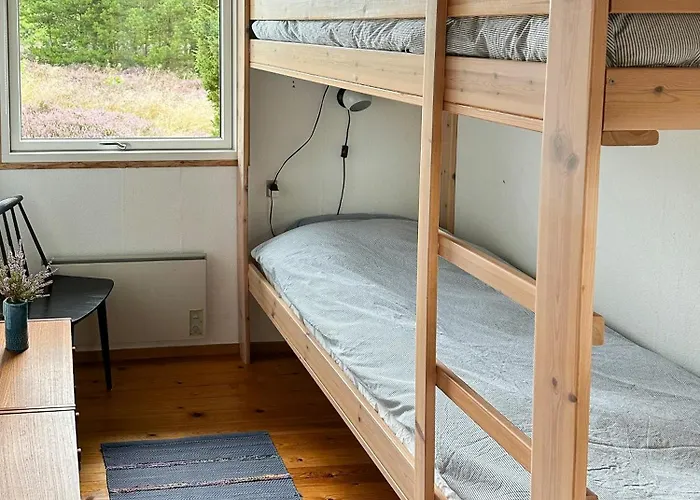 With Large Plot Near Family-friendly Casa vacanze Glesborg