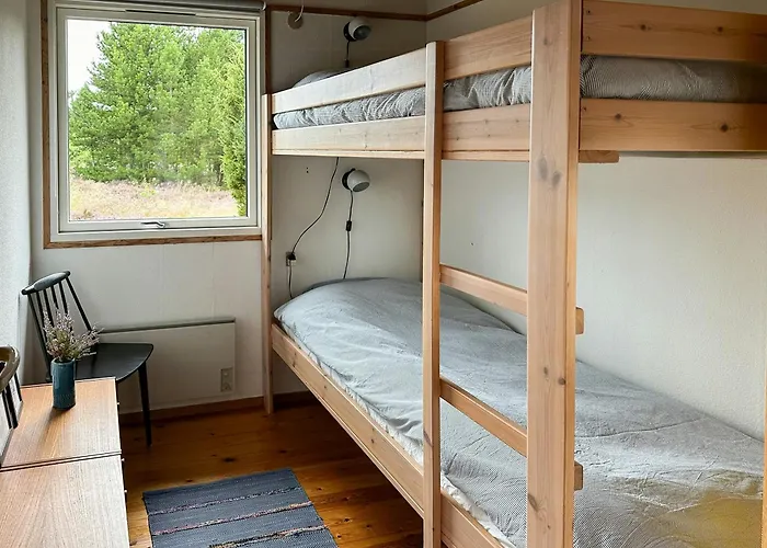 With Large Plot Near Family-friendly Casa vacanze *