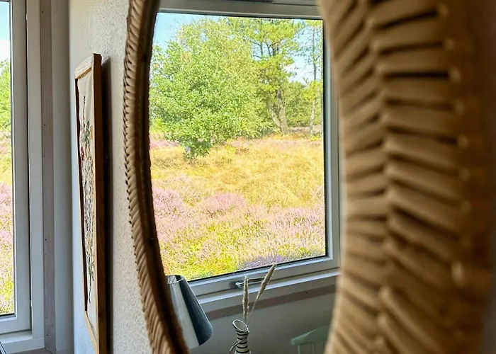 With Large Plot Near Family-friendly Casa vacanze Glesborg