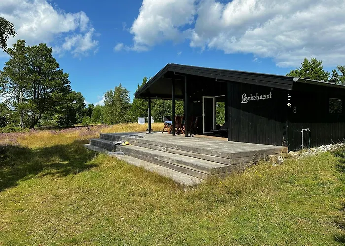 With Large Plot Near Family-friendly Casa vacanze Glesborg